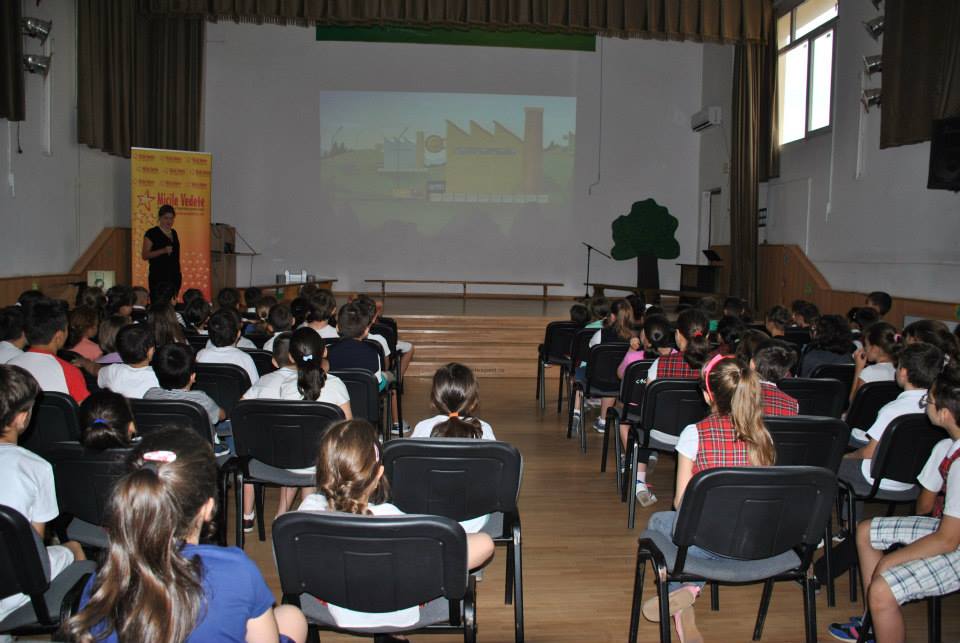Scoala nr. 179 - Sala de festivitati