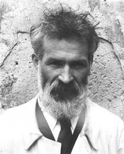 Constantin Brancusi fotografiat de Edward Steichen Constantin Brancusi fotografiat de Edward Steichen