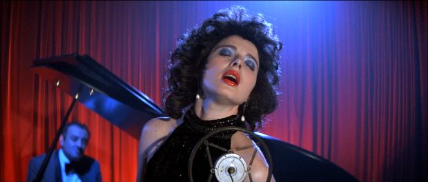 Isabella Rossellini si Angelo Badalamenti in filmul Blue Velvet