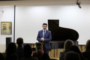 Recital pian Dragos Calin la Institutul Italian din Bucuresti