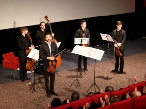 STRA DI VA RIUS, concert la Grand Cinema and More, Bucuresti